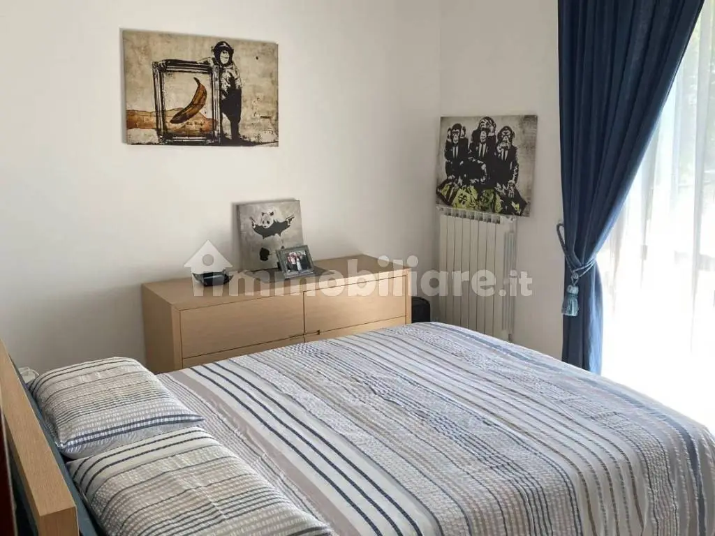 Luxury 6 Bed Villa For Sale in San Lorenzo Nuovo Italy