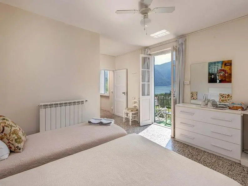 Luxury 5 Bed House for Sale In Lake Como Italy