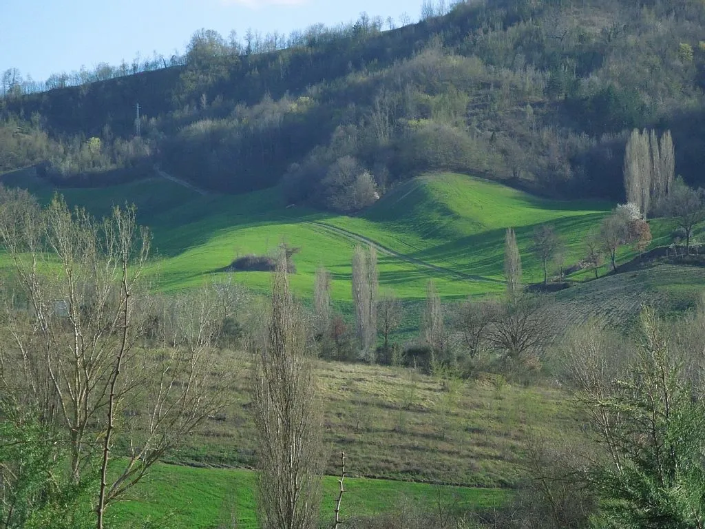 Stunning 8 Bedroom Farmhouse And Vineyard For Sale in Gualdo Tadino Umbria Italy