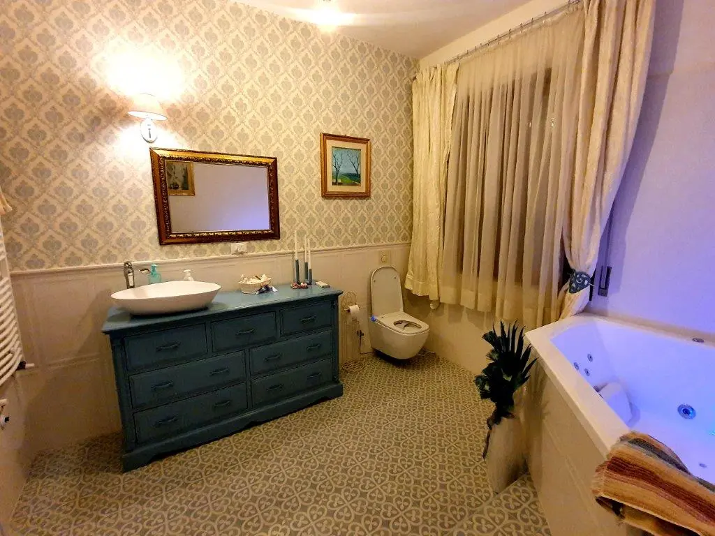 Luxury 3 Bed Apartment For Sale in Francavilla al Mare Chieti Abruzzo Italy