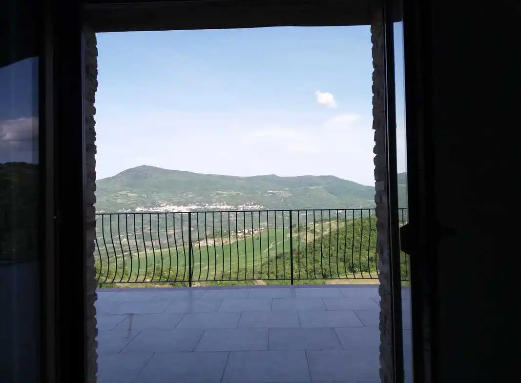 Luxury 5 Bed Villa For Sale in Torricella Peligna Chieti Abruzzo Italy