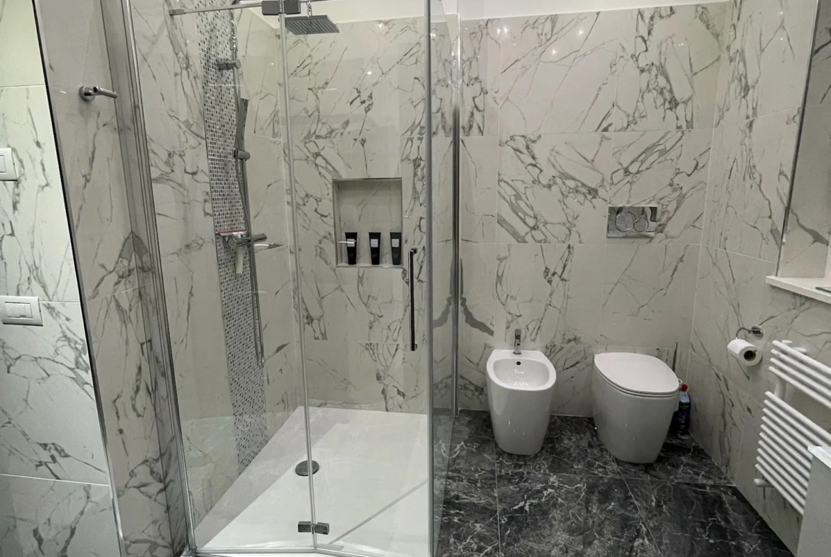Luxury 6 Bed Villa For sale in MONTENERO DI BISACCIA Molise Abruzzo Italy