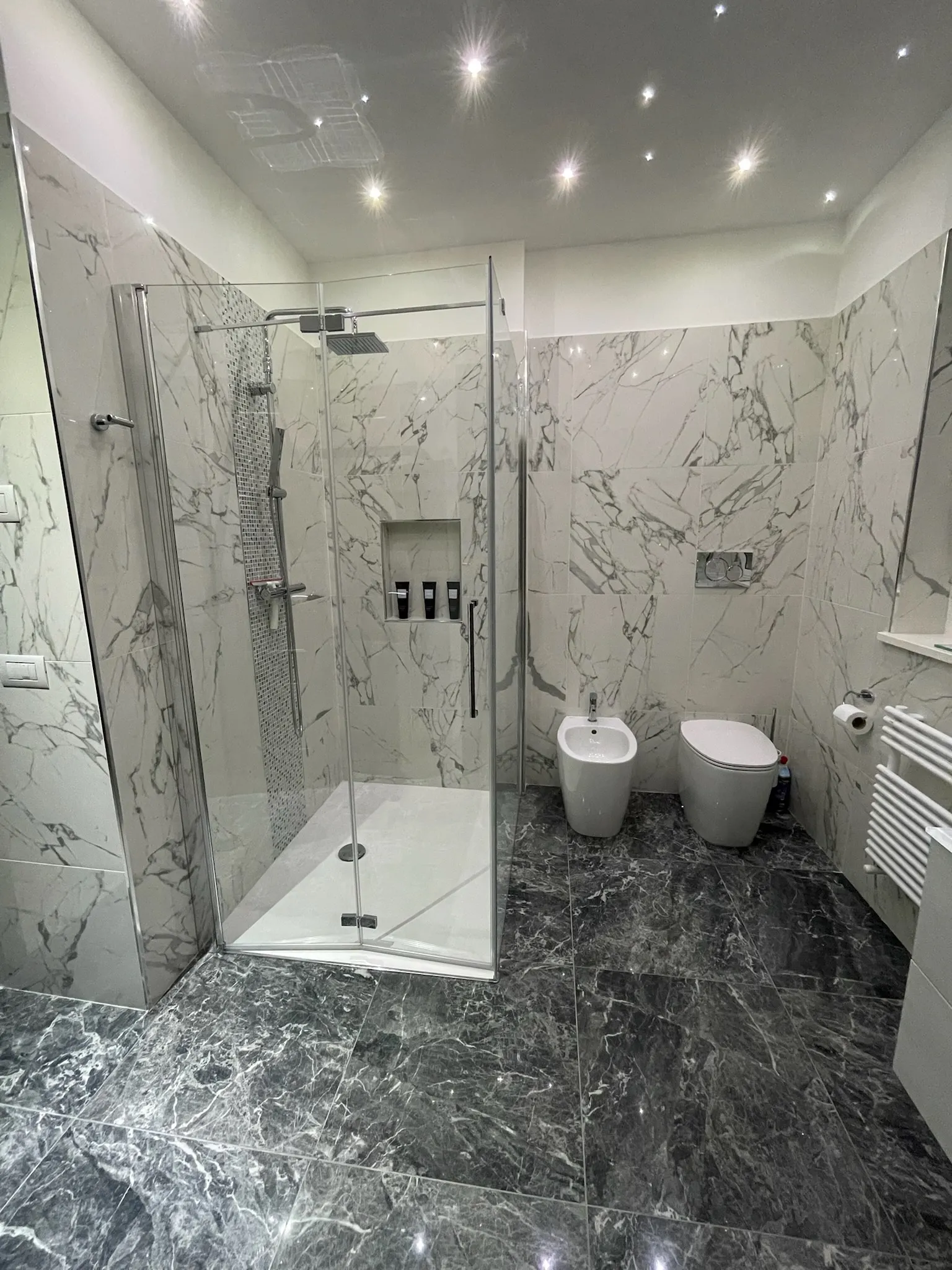 Luxury 6 Bed Villa For sale in MONTENERO DI BISACCIA Molise Abruzzo Italy