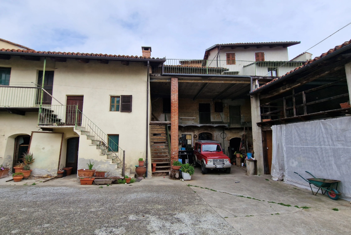 Estate of Properties for Sale In Pino D’Asti Piedmont Italy