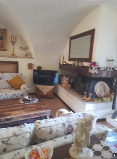 Excellent 3 Bed House for Sale In Vittorito Italy