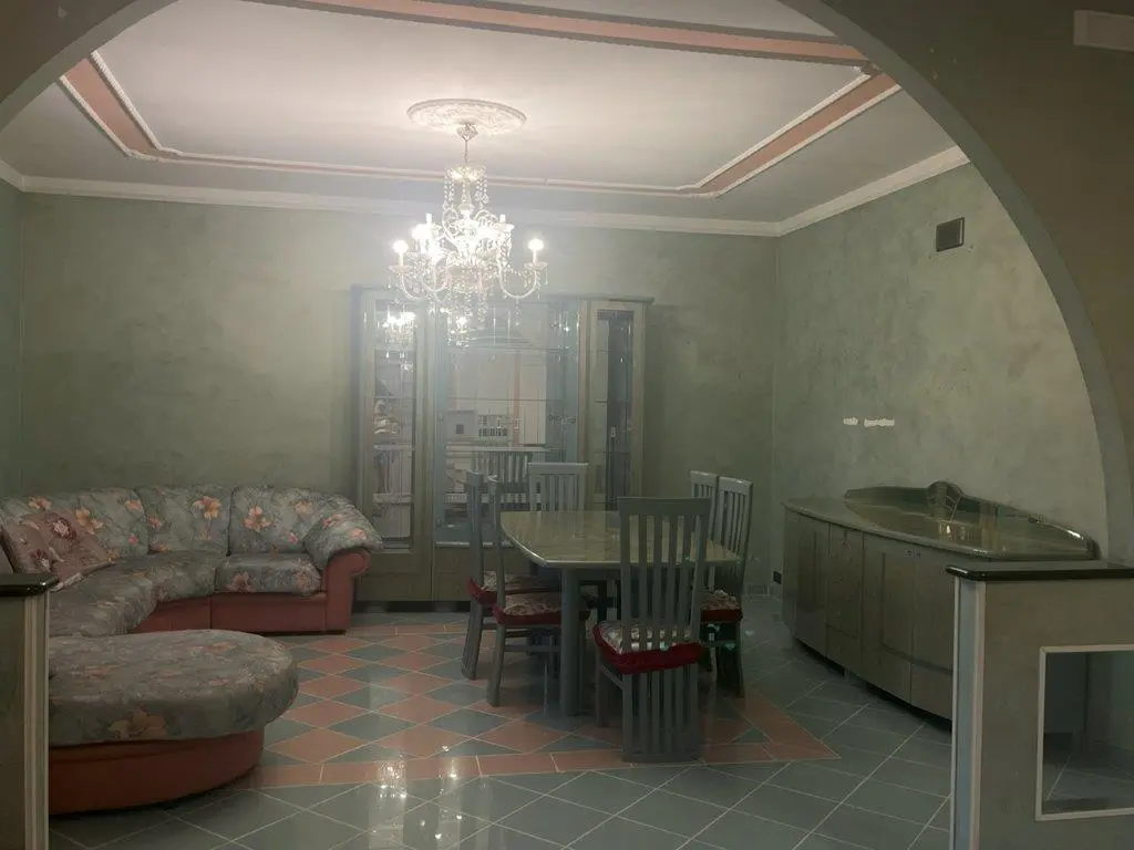 Excellent 8 Bed House For Sale in Forino Campania Italy.