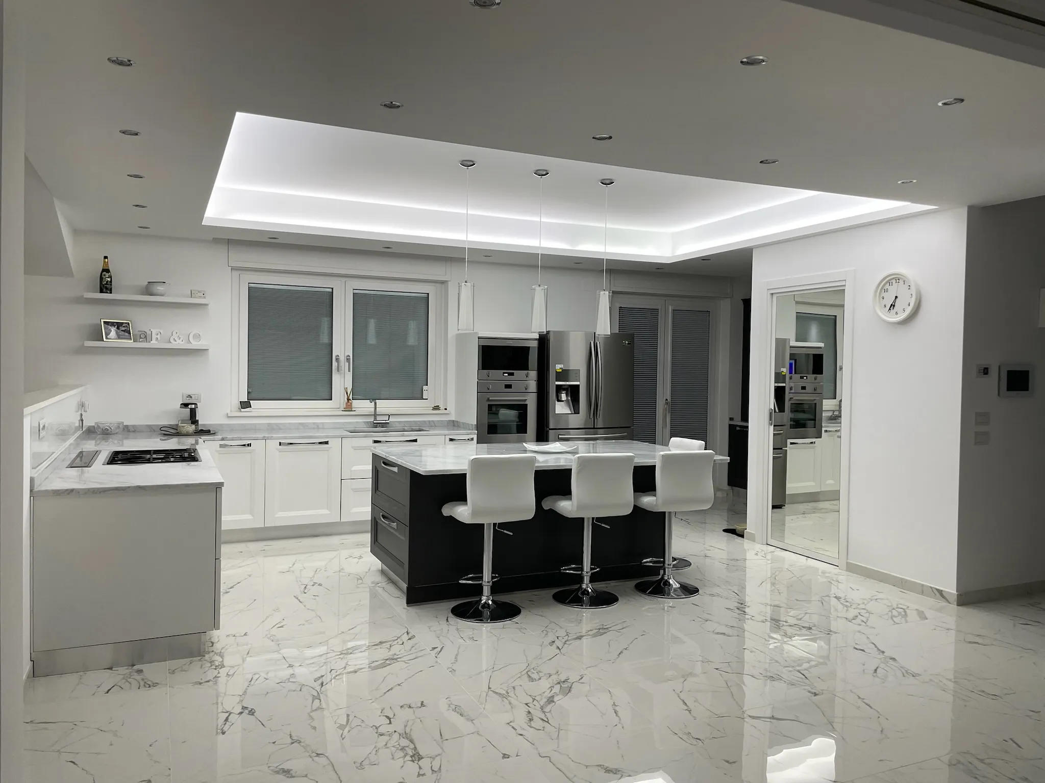 Luxury 6 Bed Villa For sale in MONTENERO DI BISACCIA Molise Abruzzo Italy