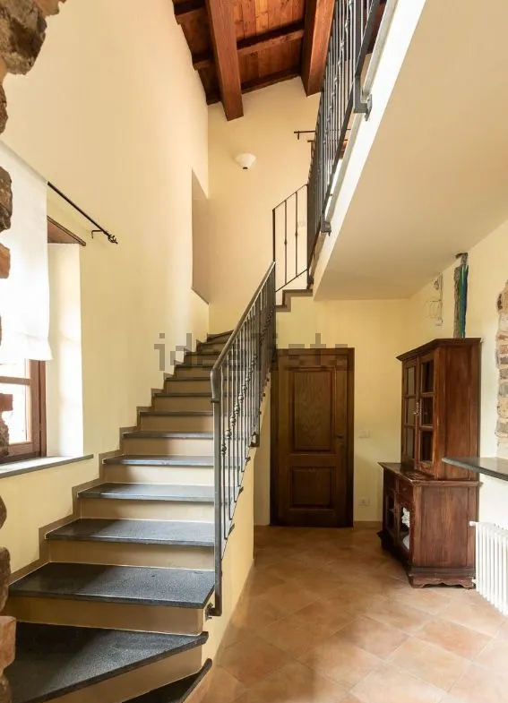 Luxury 7 Bed Villa For Sale In Fivizzano Tuscany Italy