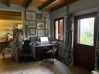 Stunning 8 Bedroom Farmhouse And Vineyard For Sale in Gualdo Tadino Umbria Italy