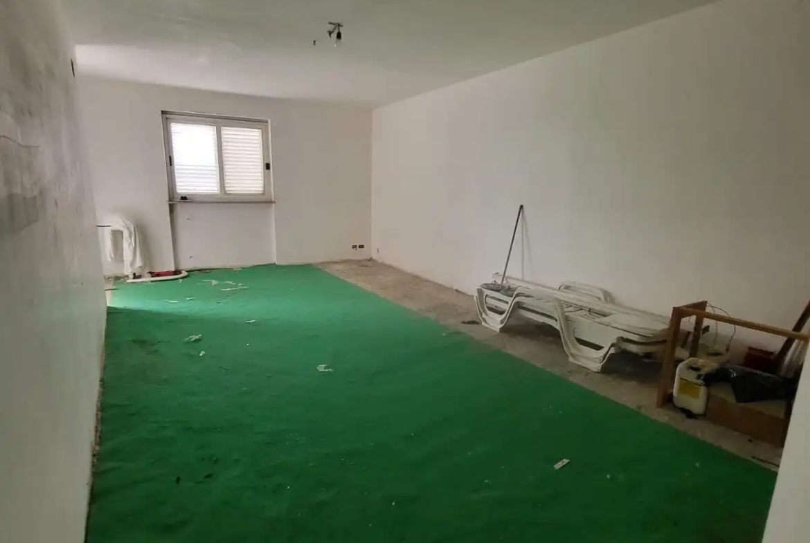 3 Bed Apartment For Renovation Sale In Montescaglioso Italy
