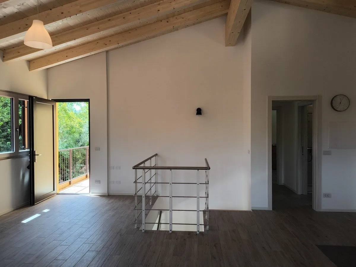 Excellent 3 Bed Country House for Sale In Gualdo Macerata Marche Italy