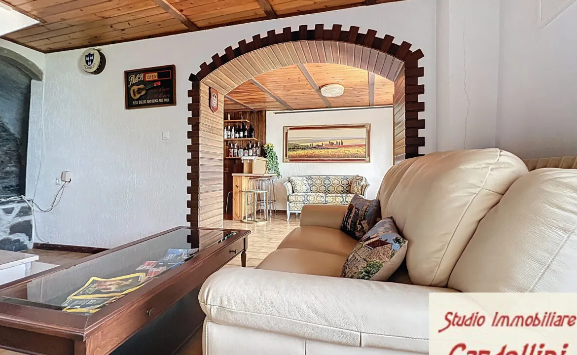 Excellent 4 Bed House for Sale In Fivizzano Tuscany Italy