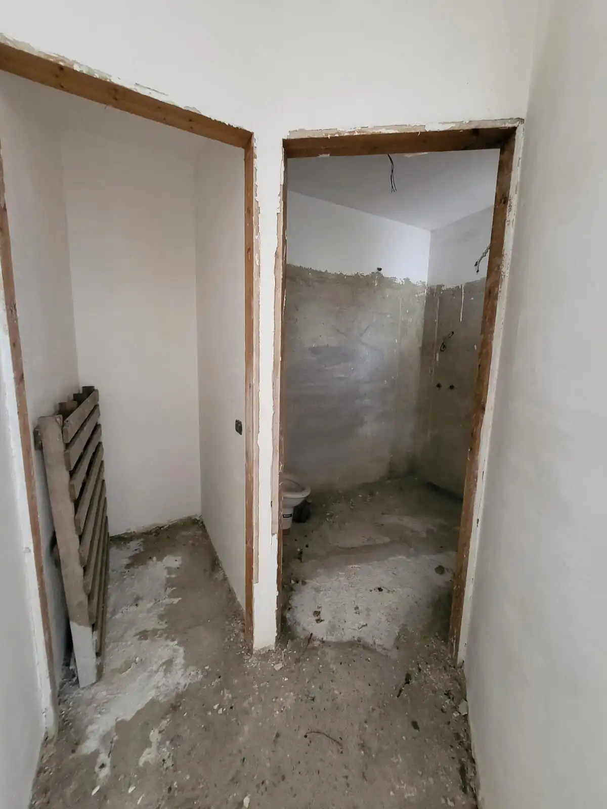 3 Bed Apartment For Renovation Sale In Montescaglioso Italy