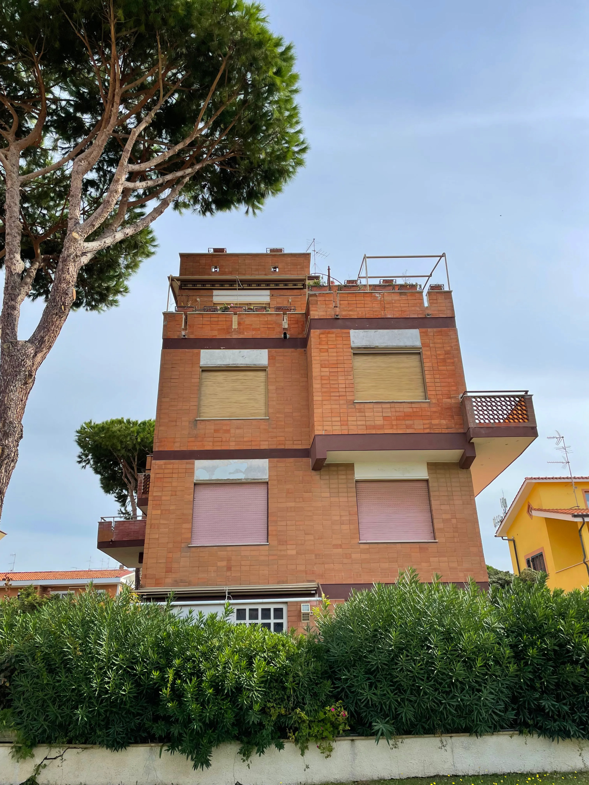 Excellent 2 Bed apartment For Sale In Anzio Italy