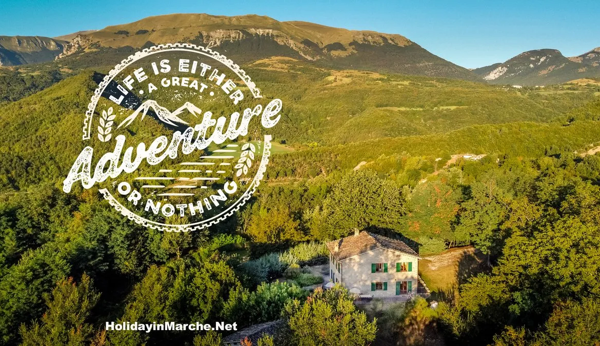 Excellent 6 Bed Stone Villa & Cottage for Sale In Amandola Italy