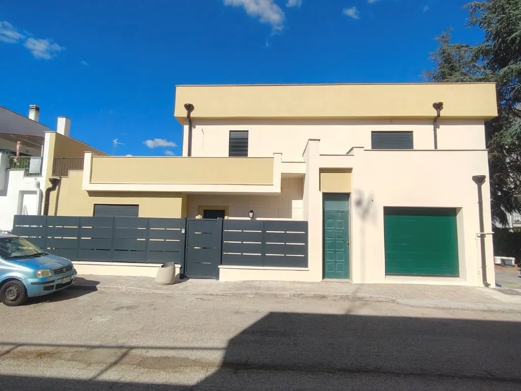 Luxury 2 Bed Townhouse for Sale In Bernalda Italy