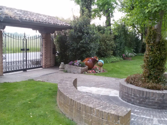 Luxury 8 Bed Estate for Sale In Forli Italy