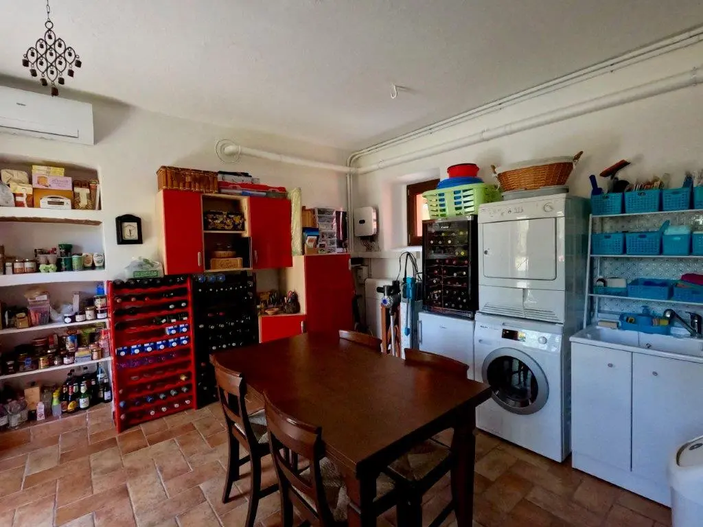 Stunning 4 Bed Villa For Sale in Cureggio Novara Italy