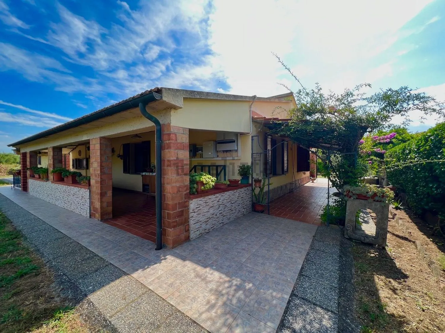 Excellent 3 Bed Villa for Sale In Via Chiusagrande Campiglia marittima Italy