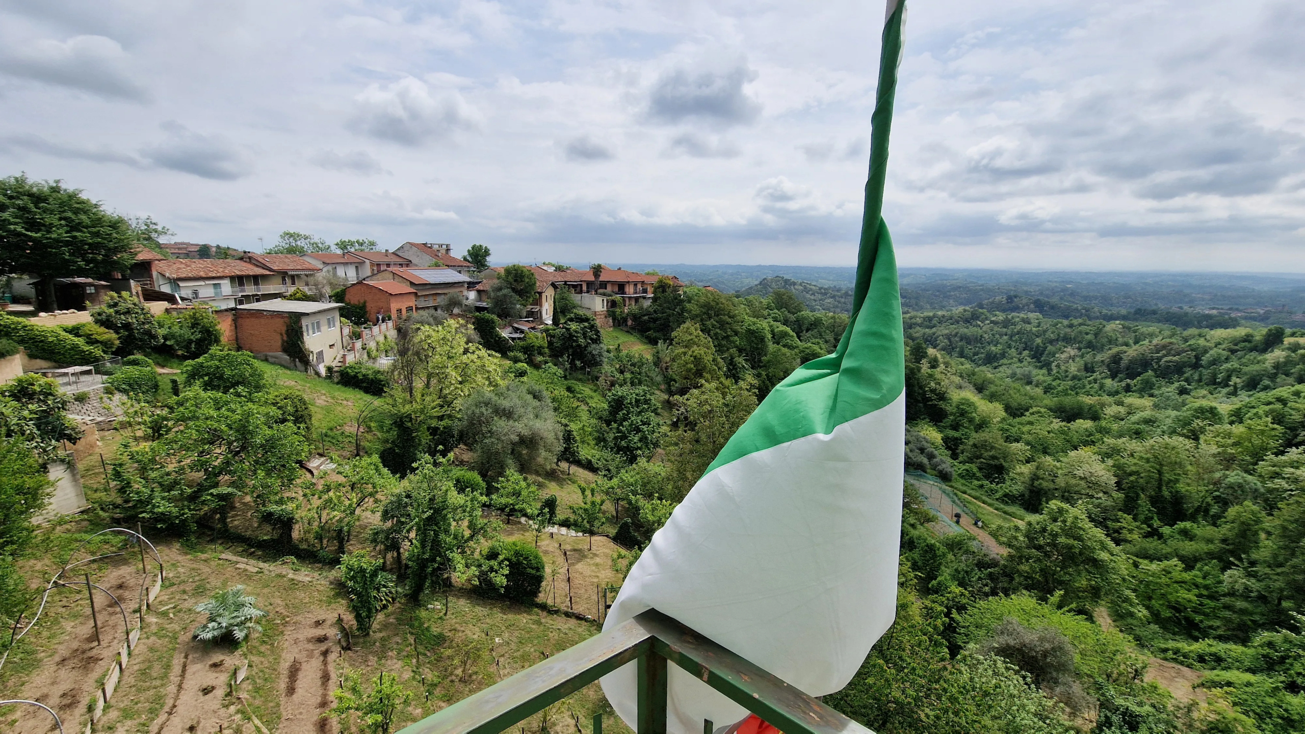 Estate of Properties for Sale In Pino D’Asti Piedmont Italy